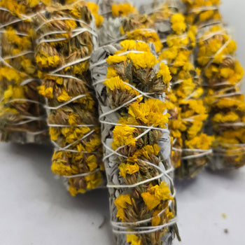 Wholesale 4" Yellow Sinuata & White Sage Smudge Sticks – Bulk Floral Sage Bundles