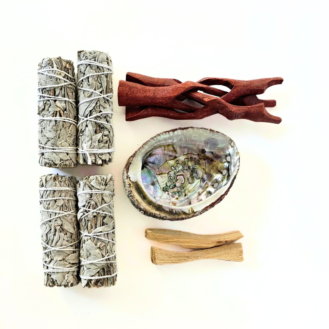 🌿✨ 8-Piece Smudge Kit with 4" White Sage Bundled Sticks! Purify & Energize🔥🌟