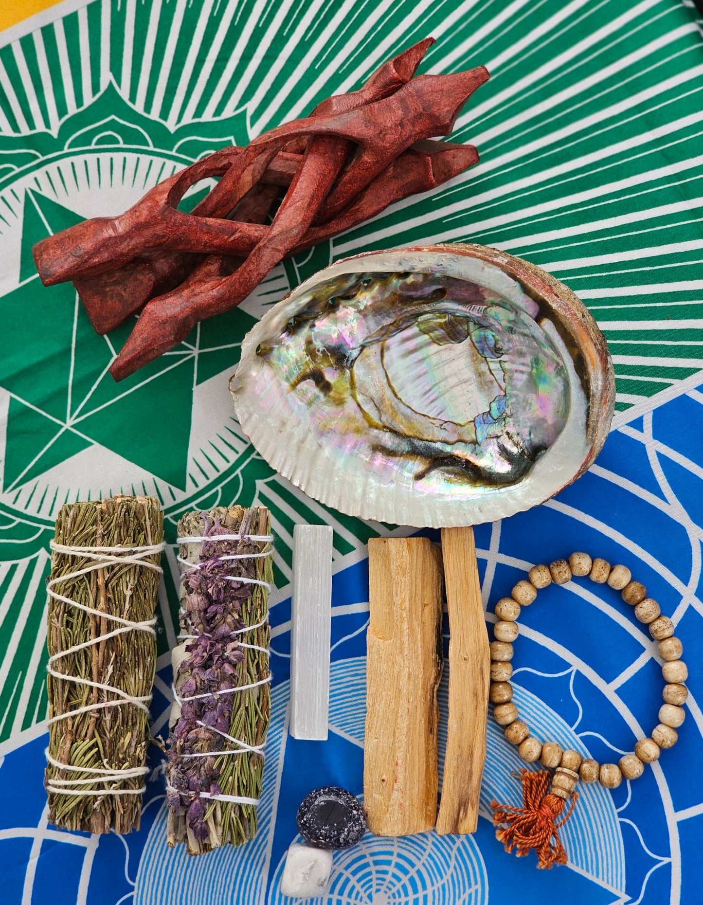 🌿✨ 10-Piece Smudge Kit for Stress and Anxiety Relief: Calm Oasis 💆‍♂️🌈